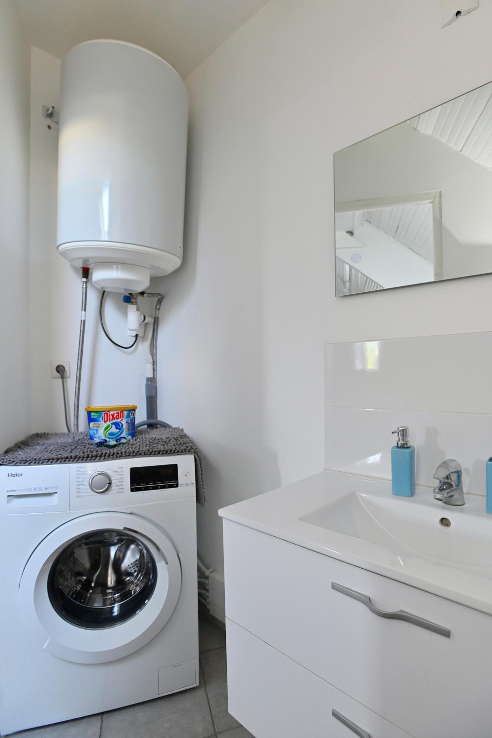 Appartement T2 meublé Saint-Quentin  Exterior foto